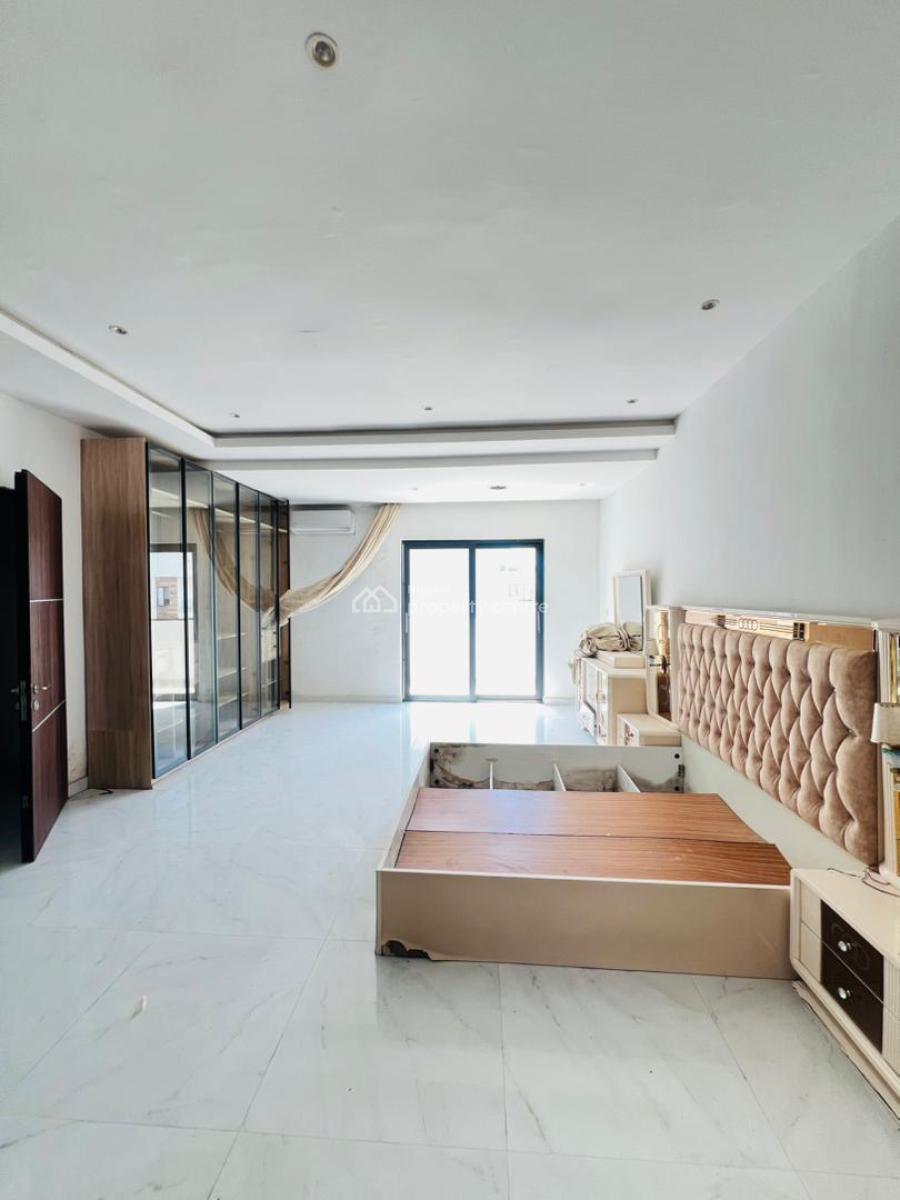 Luxury Waterfront 5-bedroom Detached Duplex Partly Furnish, Banana Island, Ikoyi, Lagos, Detached Duplex for Sale