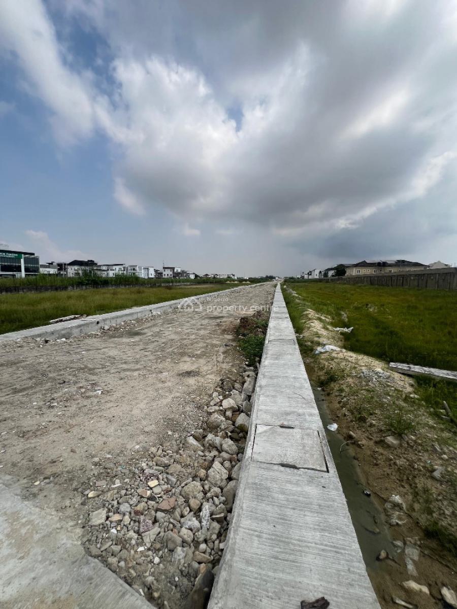 Premium Land Available with Maximum Roi Potential, By Pinnock Beach Estate, Opp. Prince Ebeano Supermarket, Osapa, Lekki, Lagos, Residential Land for Sale