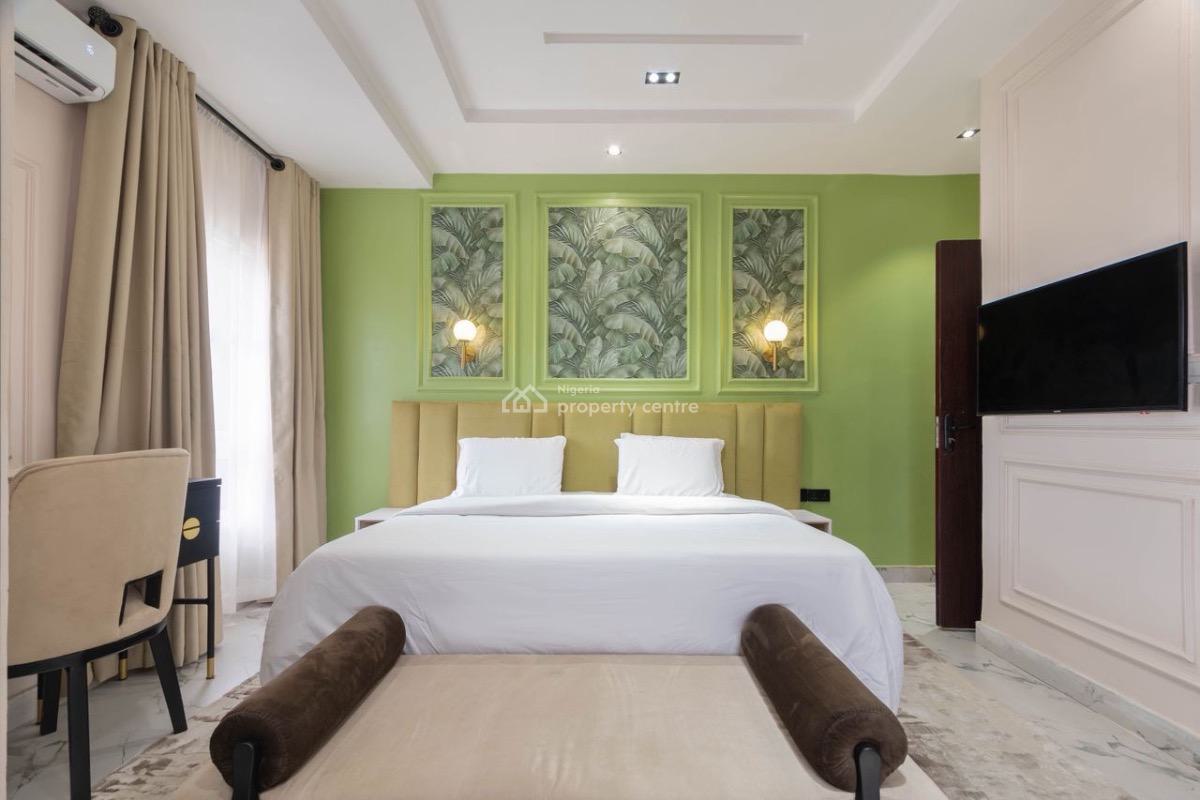 Beautiful 3 Bedroom Apartment, Ikate, Lekki, Lagos, Flat / Apartment Short Let