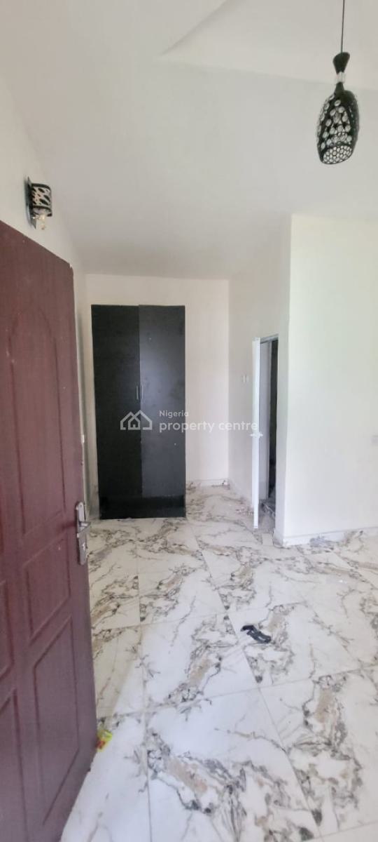 Standard and Sharp 2 Bedroom Apartment, Royal Palmwill Estate, Badore, Ajah, Lagos, Flat / Apartment for Rent