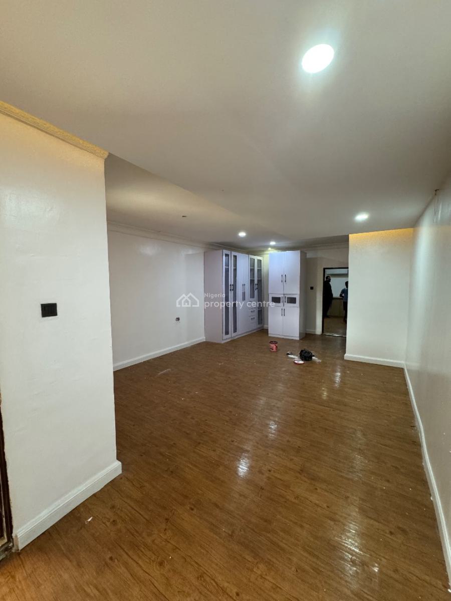 Spacious Miniflat, Off Admiralty Way, Lekki Phase 1, Lekki, Lagos, Mini Flat (room and Parlour) for Rent