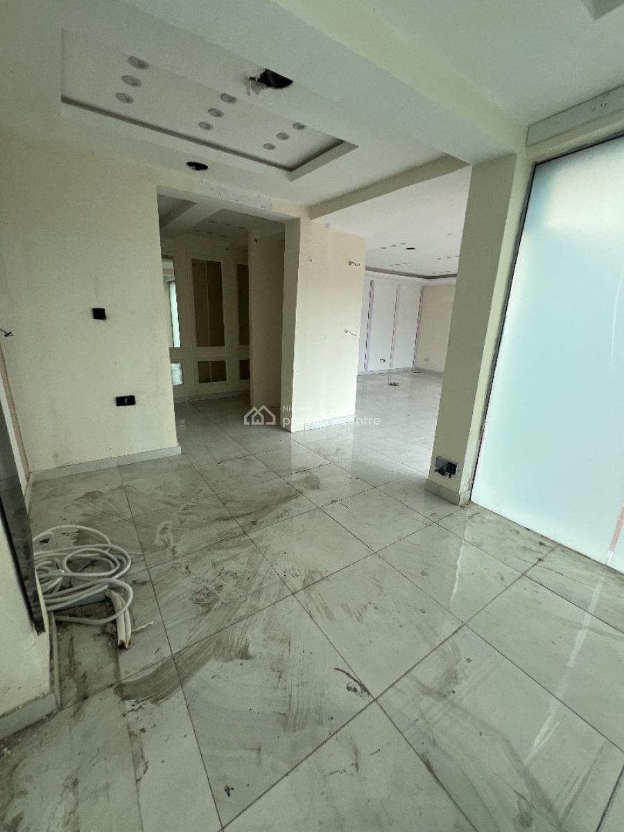 230sqm Show Room Whole Floor, Lekki Phase 1, Lekki, Lagos, Shop for Rent