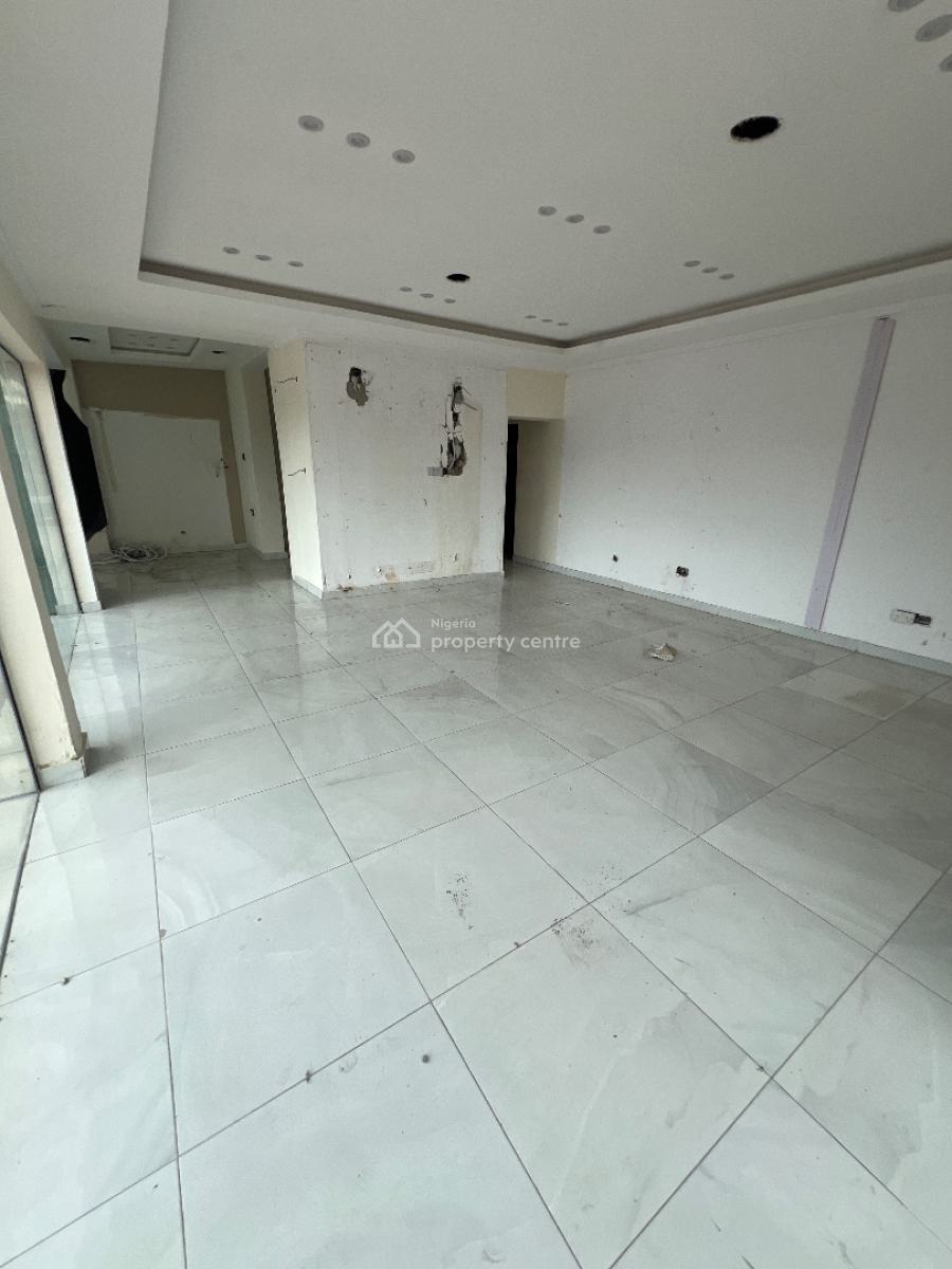 230sqm Show Room Whole Floor, Lekki Phase 1, Lekki, Lagos, Shop for Rent