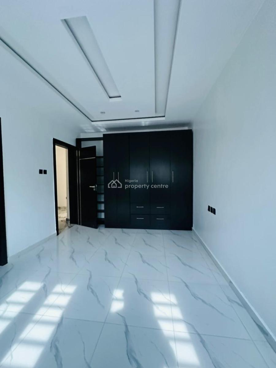 Newly Built and Secured 3 Bedroom Apartment in an Estate, Maryland, Lagos, Flat / Apartment for Sale