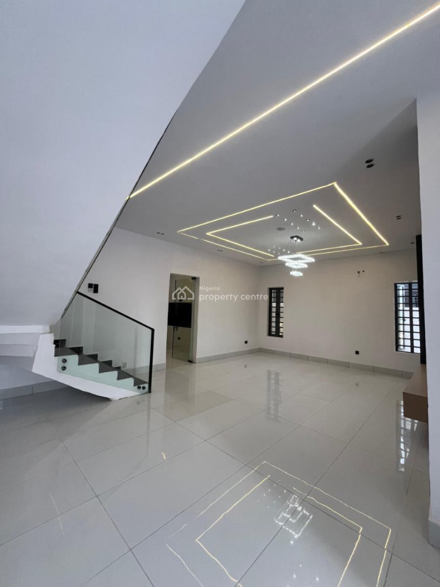 Spacious 4 Bedroom Semi Detached  Duplex with Bq, Ajah, Lagos, Semi-detached Duplex for Sale