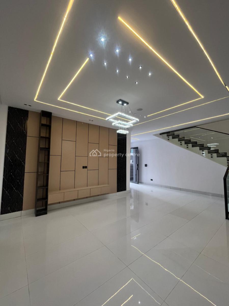 Spacious 4 Bedroom Semi Detached  Duplex with Bq, Ajah, Lagos, Semi-detached Duplex for Sale