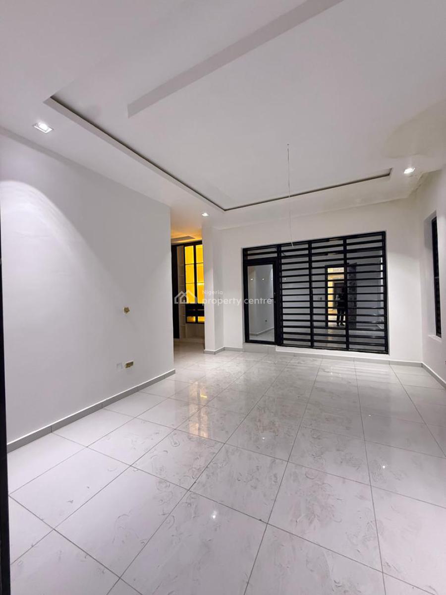 Exclusive 5-bedroom Palatial Mansions Designed for Royal-class Comfort, Agodi Gra, Ibadan, Oyo, Detached Duplex for Sale