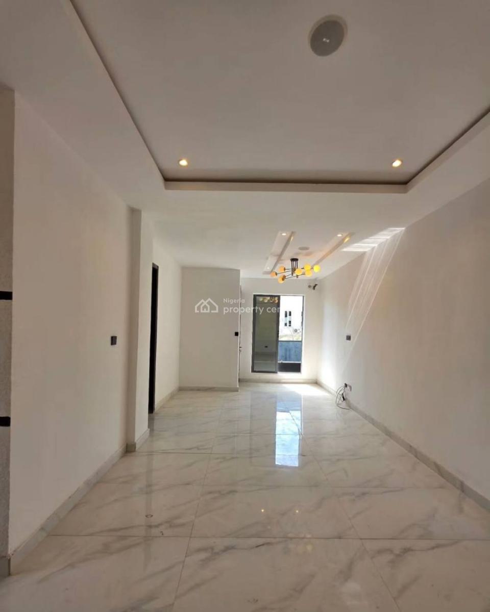 Brand New 1 Bedroom Apartment in a Gated Street, Off Ologolo Road, Ologolo, Lekki, Lagos, Flat / Apartment for Sale