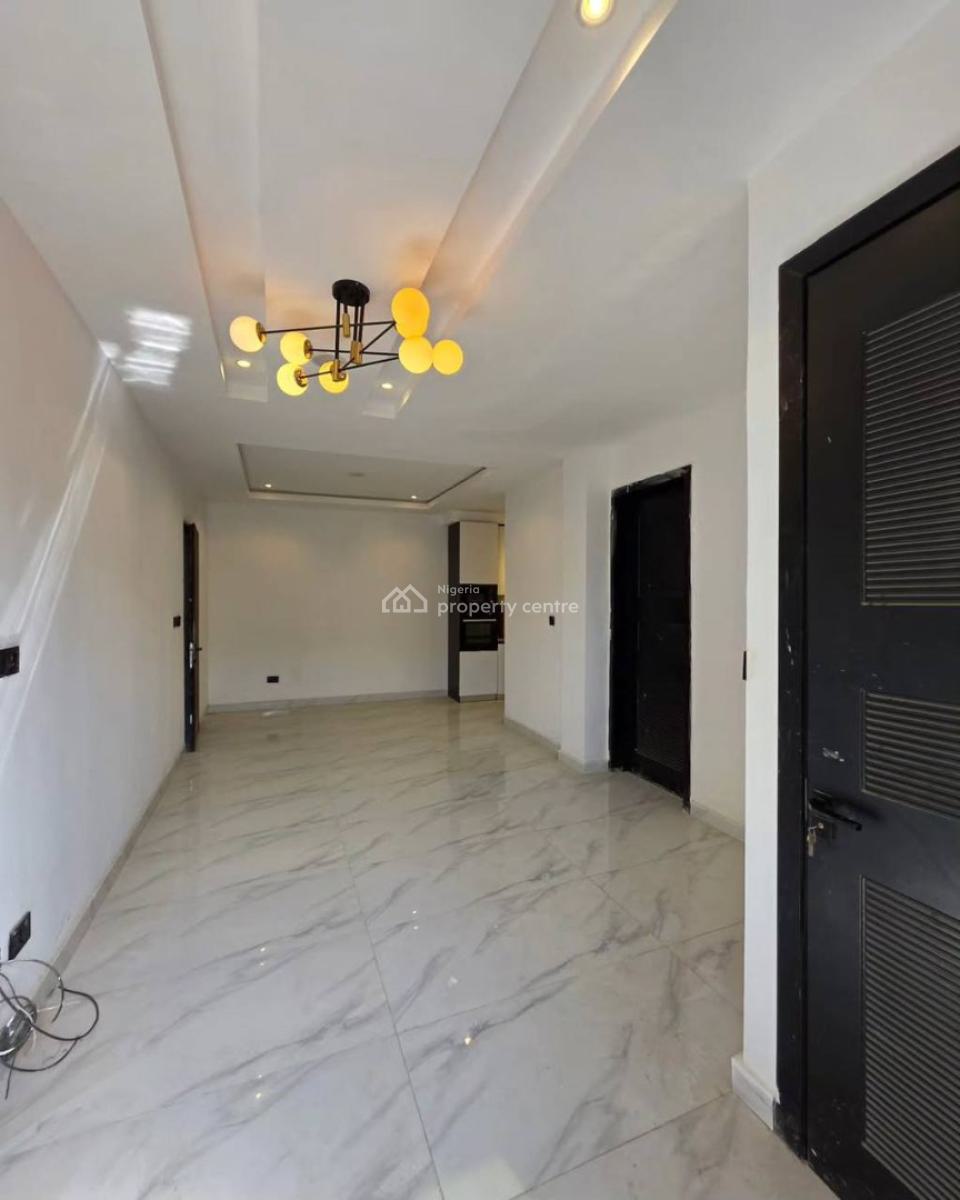 Brand New 1 Bedroom Apartment in a Gated Street, Off Ologolo Road, Ologolo, Lekki, Lagos, Flat / Apartment for Sale