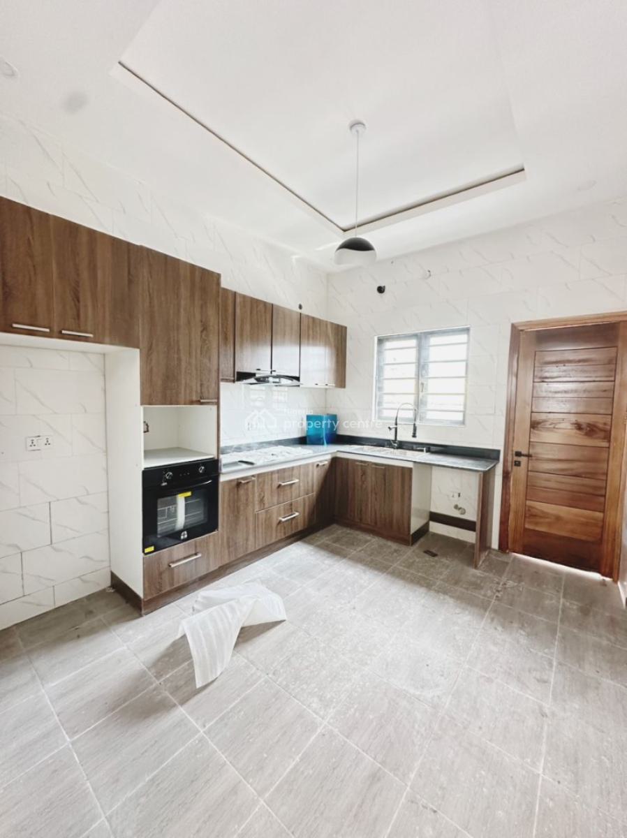 4 Bedroom Detached Duplex with Bq, Ologolo, Lekki, Lagos, Detached Duplex for Rent