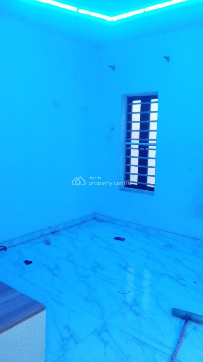 a Spaciously Self Contained Room, Chevron Drive, Chevy View Estate, Chevron, Lekki, Lagos, Self Contain (single Rooms) for Rent