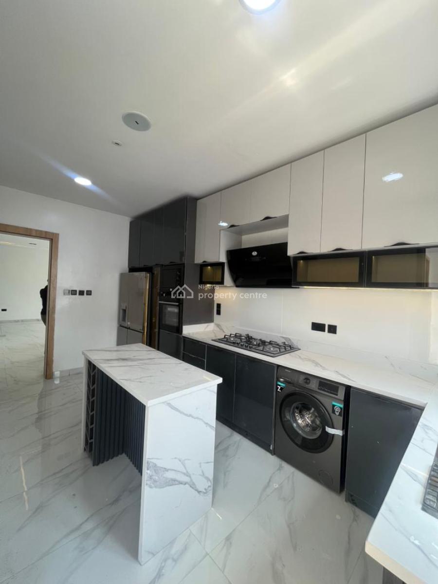 Luxury 2 Bedroom Apartment, Lekki, Lagos, Block of Flats for Sale