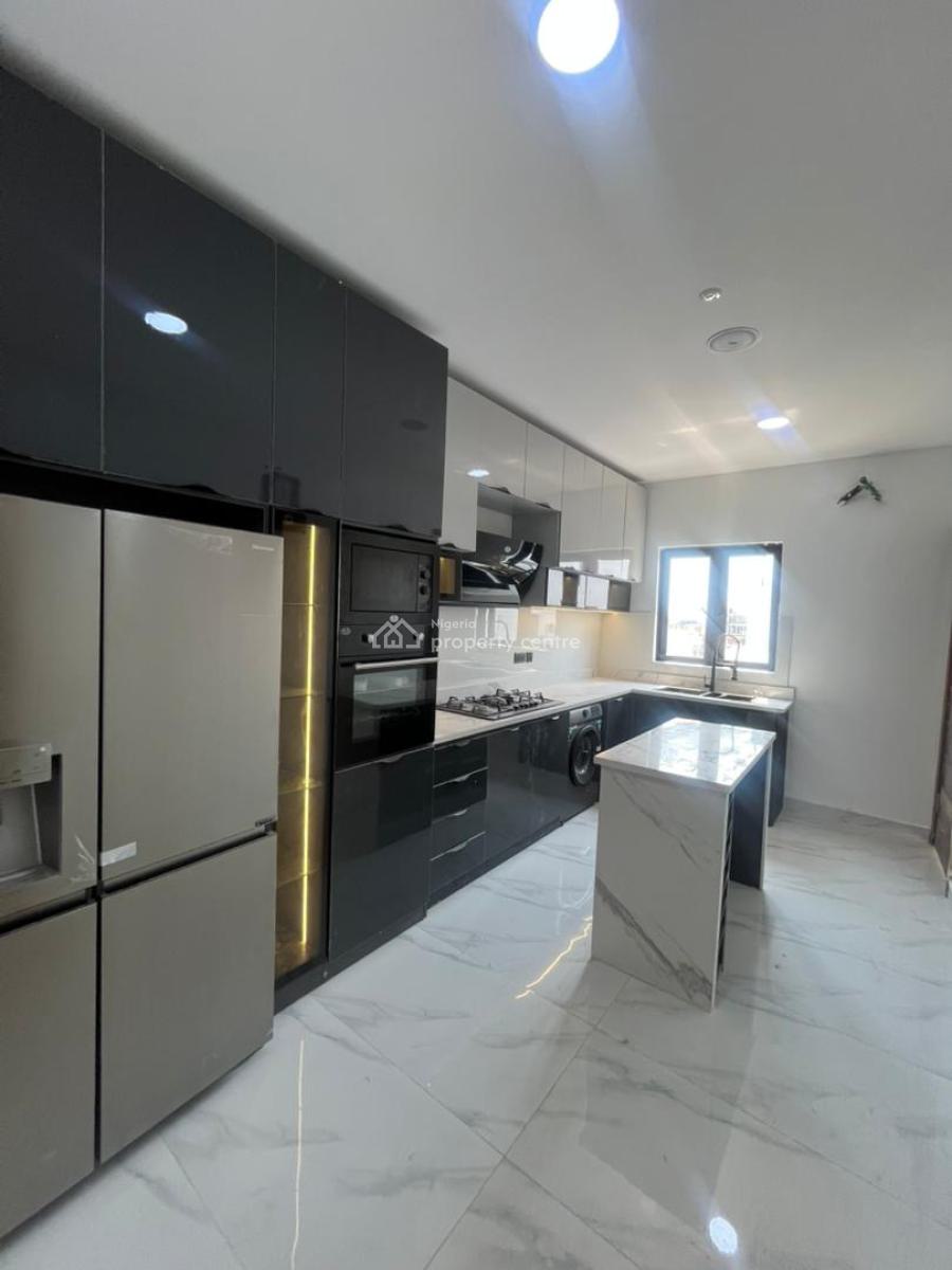 Luxury 2 Bedroom Apartment, Lekki, Lagos, Block of Flats for Sale