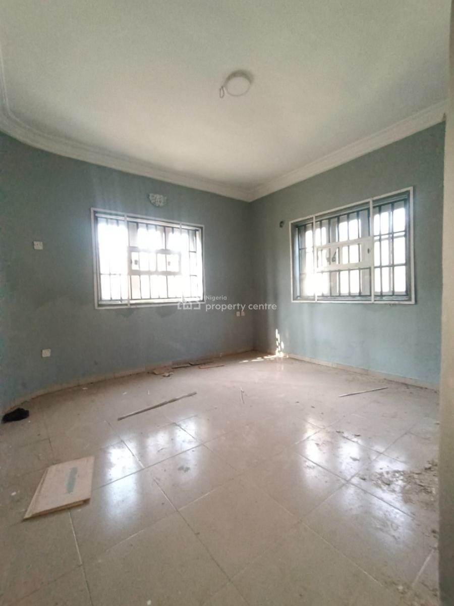 3bedroom Flat with Modern Facilities, Kasumu,tipper Garage,off Akala Express Ibadan, Ibadan, Oyo, Flat / Apartment for Rent