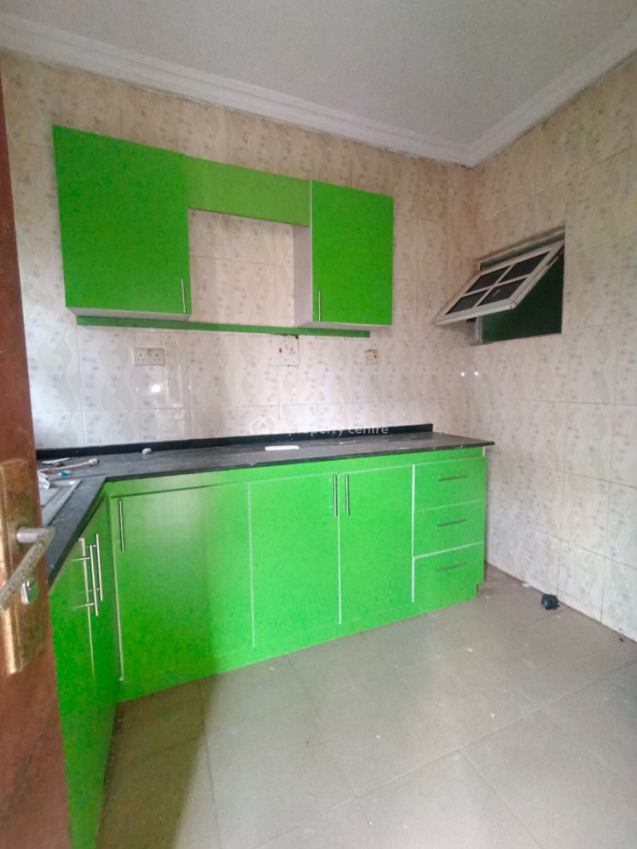3bedroom Flat with Modern Facilities, Kasumu,tipper Garage,off Akala Express Ibadan, Ibadan, Oyo, Flat / Apartment for Rent