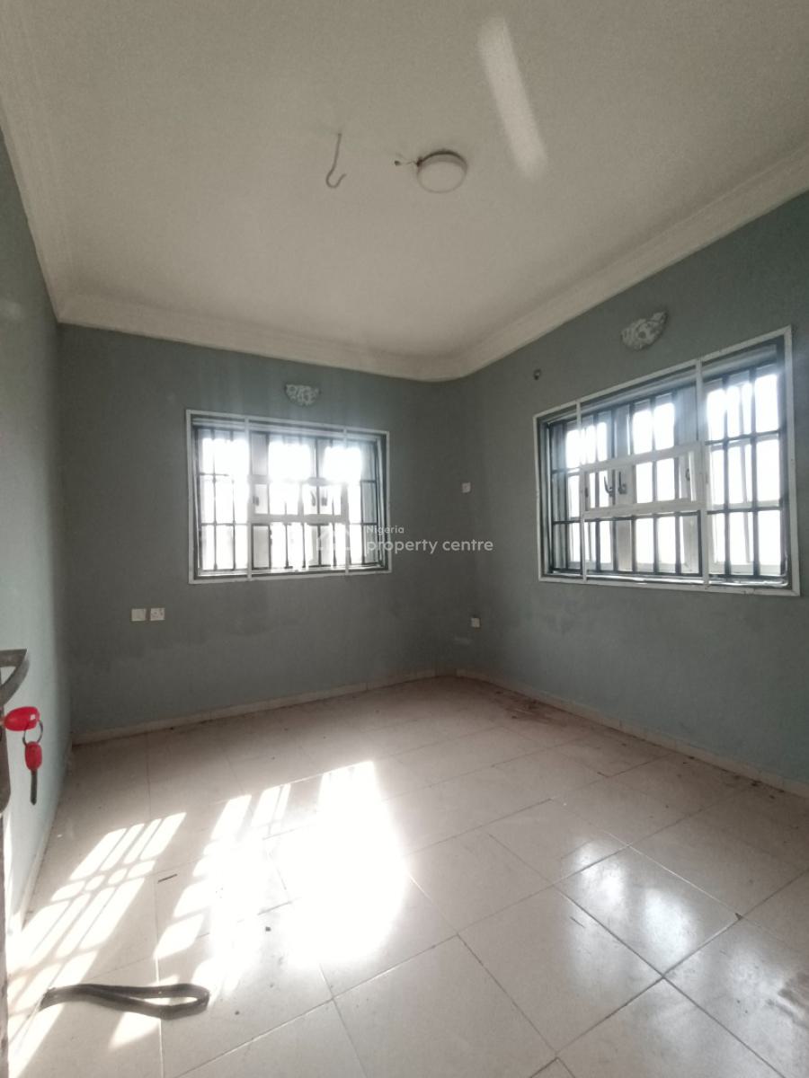 3bedroom Flat with Modern Facilities, Kasumu,tipper Garage,off Akala Express Ibadan, Ibadan, Oyo, Flat / Apartment for Rent