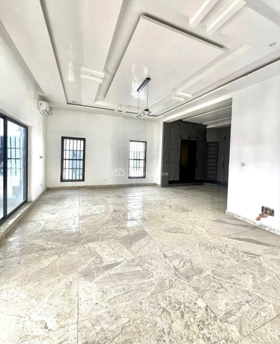 6 Bedroom Fully Detached with Bq, Guzape Main, Guzape District, Abuja, Detached Duplex for Sale