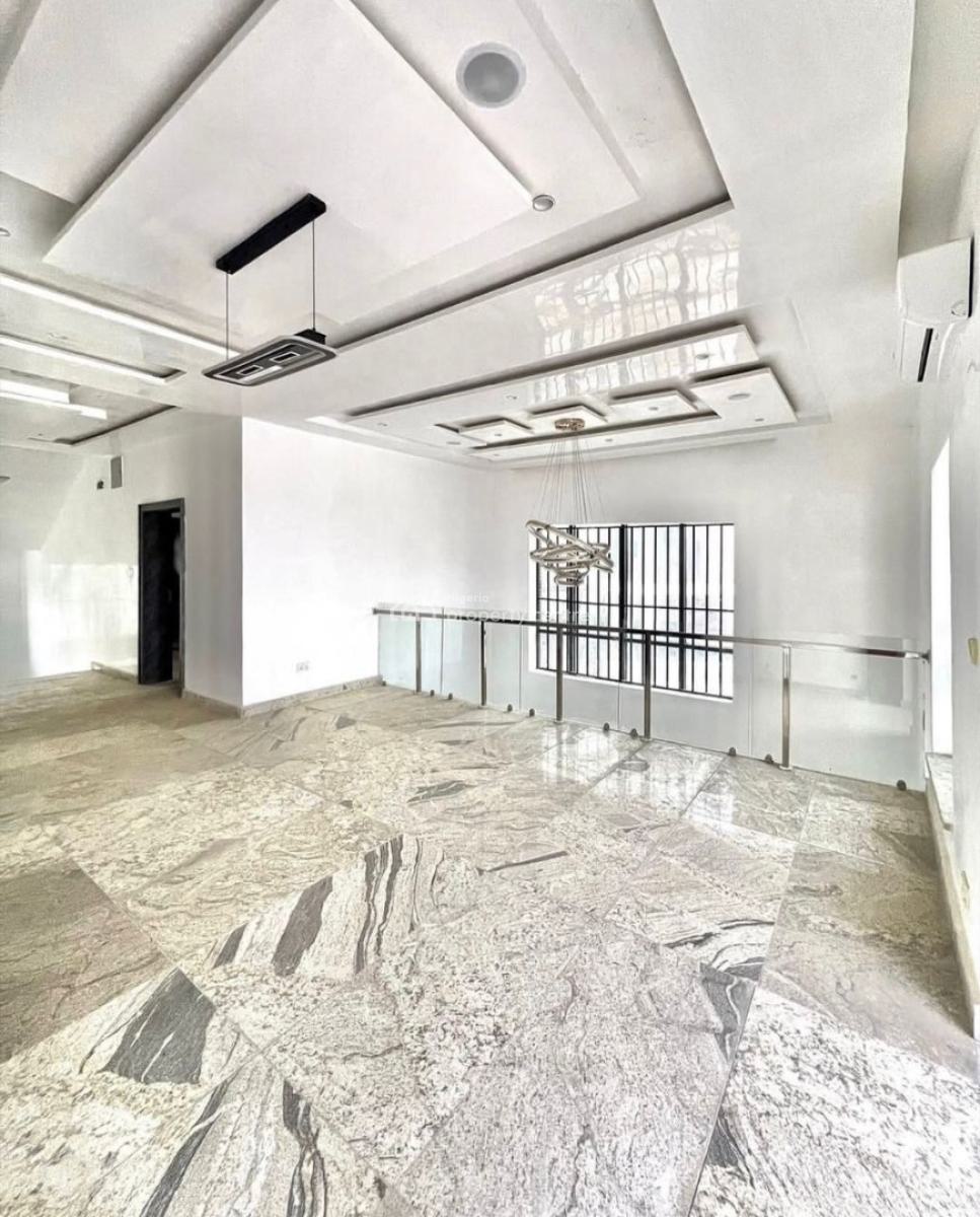 6 Bedroom Fully Detached with Bq, Guzape Main, Guzape District, Abuja, Detached Duplex for Sale