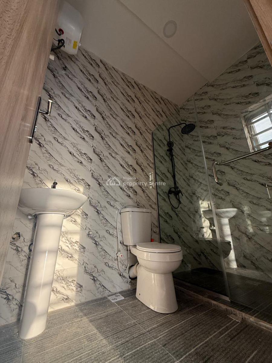 Contemporary 5-bedroom Luxury Duplex, Airforce Estate, Akobo, Ibadan, Oyo, House for Sale