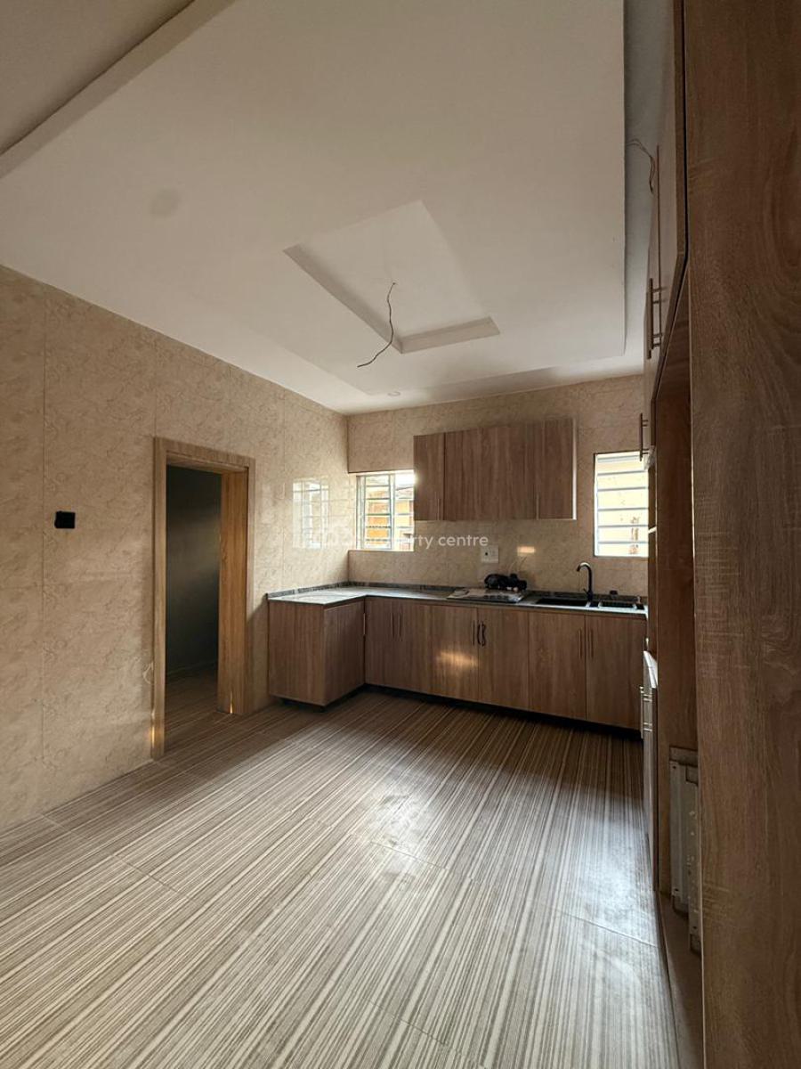 Contemporary 5-bedroom Luxury Duplex, Airforce Estate, Akobo, Ibadan, Oyo, House for Sale