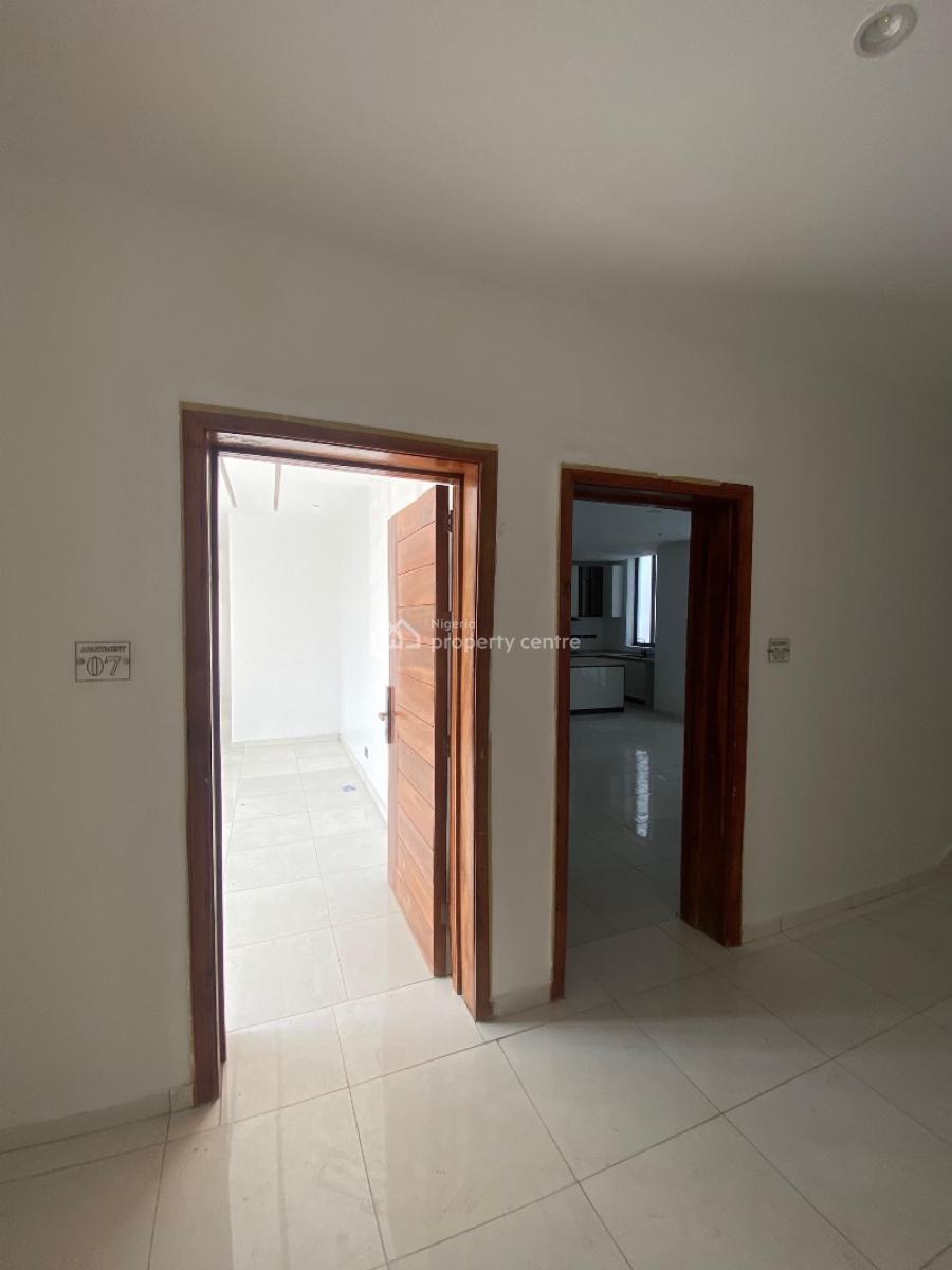Newly Built 2 Bedroom Apartment with Elevator in a Gated Estate, Oniru, Victoria Island (vi), Lagos, Block of Flats for Sale