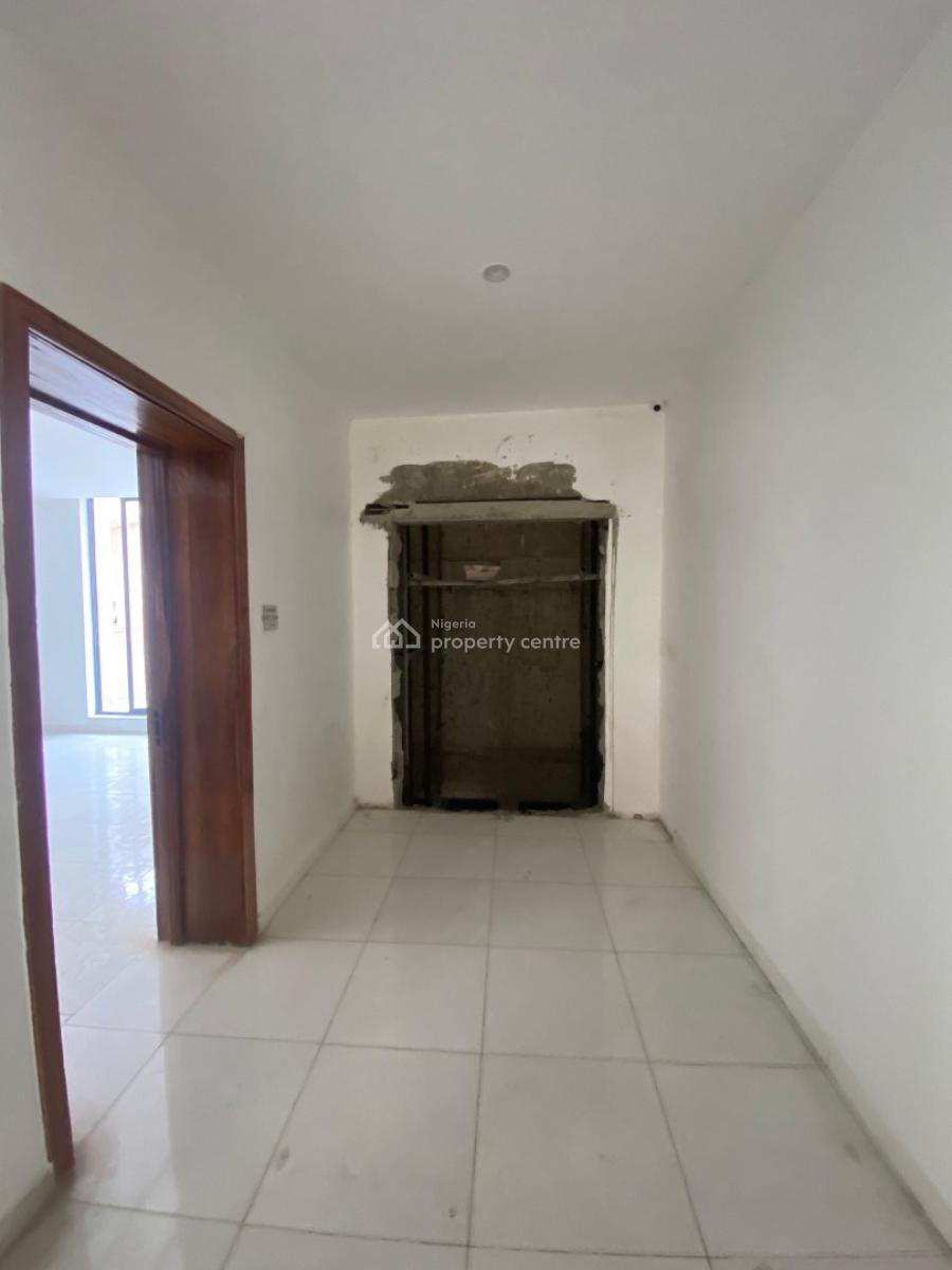 Newly Built 2 Bedroom Apartment with Elevator in a Gated Estate, Oniru, Victoria Island (vi), Lagos, Block of Flats for Sale