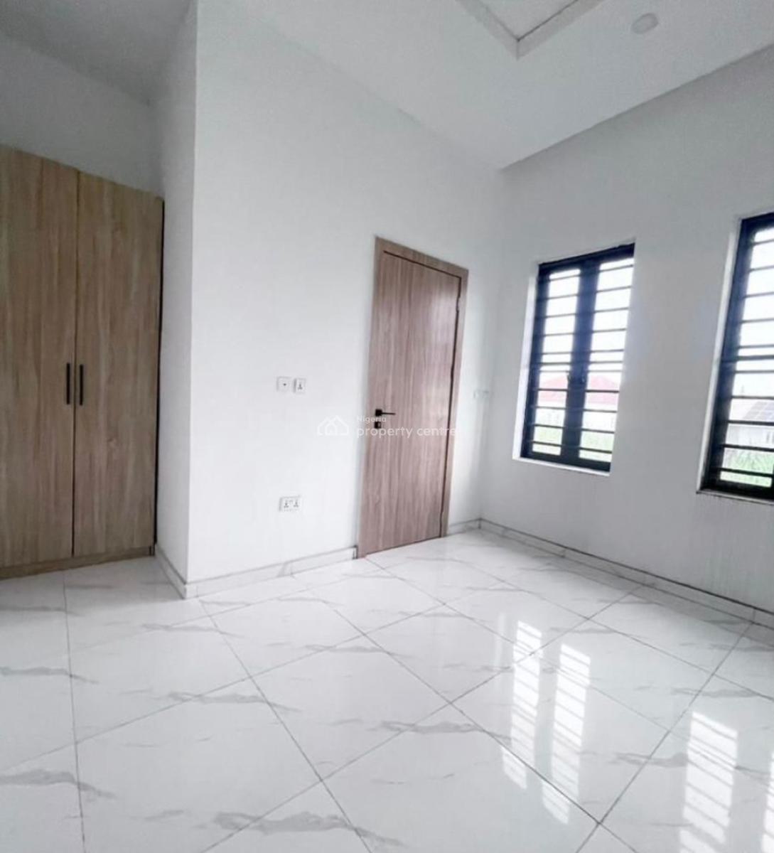 Exclusive 4-bedroom Terrace Duplex, Vgc, Lekki, Lagos, Terraced Duplex for Sale