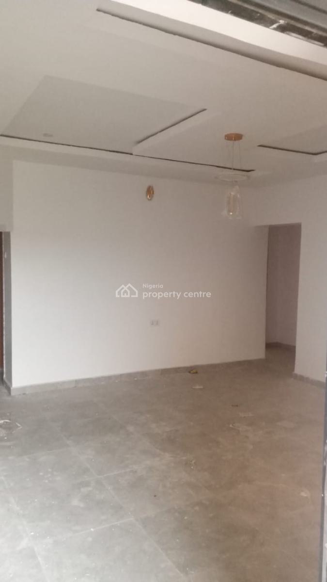 Nice and Spacious 2 Bedroom Apartment All Rooms En-suite Upstairs, Asaka Elebu, Ibadan, Oyo, Flat / Apartment for Rent