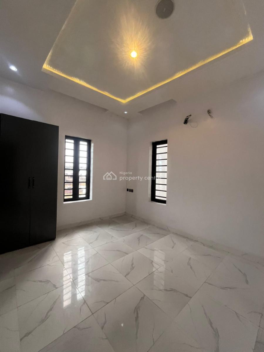 Spacious 5 Bedroom Fully Detached Duplex with Bq, Ajah, Lagos, Detached Duplex for Sale