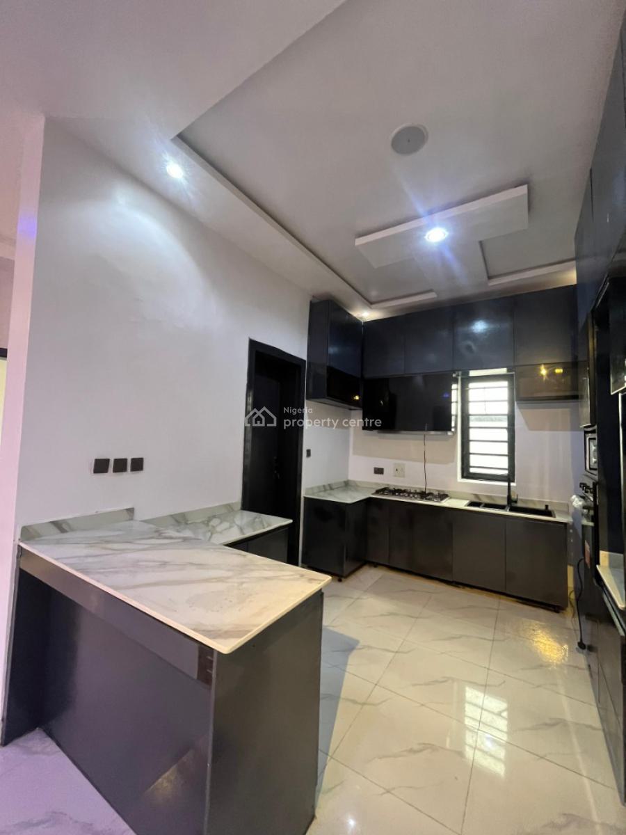 Spacious 5 Bedroom Fully Detached Duplex with Bq, Ajah, Lagos, Detached Duplex for Sale