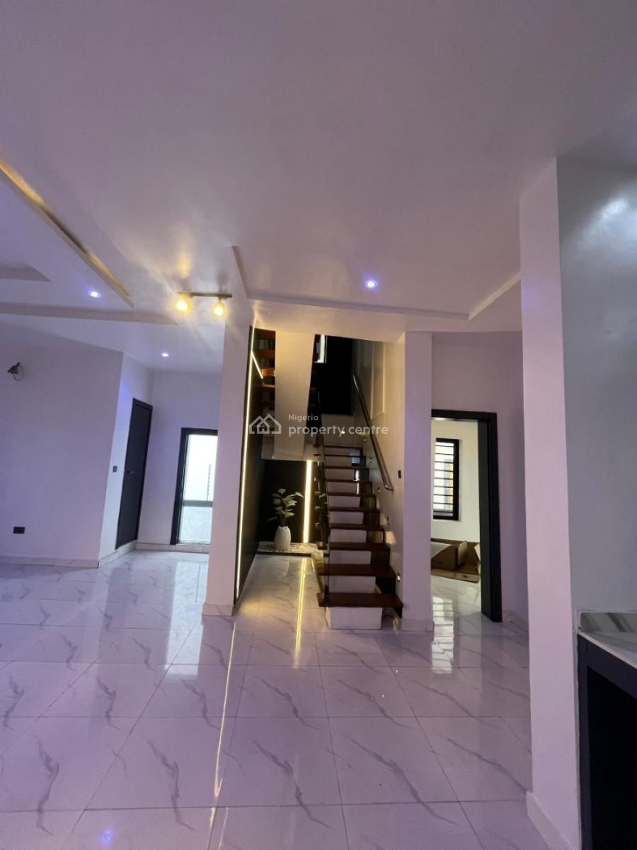 Spacious 5 Bedroom Fully Detached Duplex with Bq, Ajah, Lagos, Detached Duplex for Sale