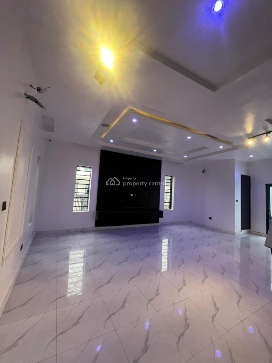 Spacious 5 Bedroom Fully Detached Duplex with Bq, Ajah, Lagos, Detached Duplex for Sale