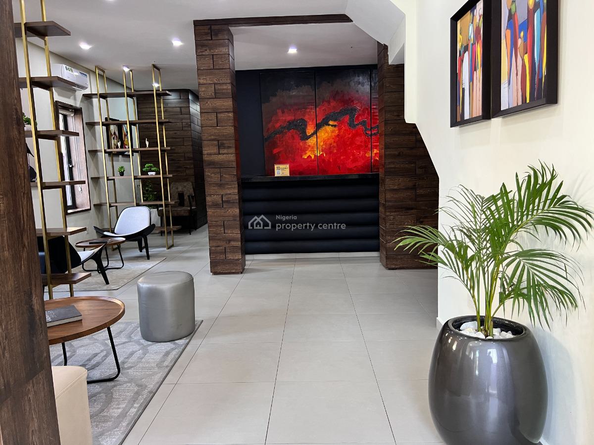 Corporate 1 Bedroom Apartment, Enahoro Crescent, Lekki, Lagos, Flat / Apartment Short Let
