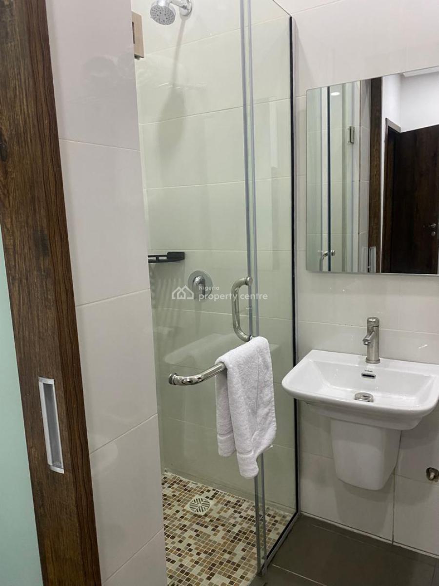Corporate 1 Bedroom Apartment, Enahoro Crescent, Lekki, Lagos, Flat / Apartment Short Let