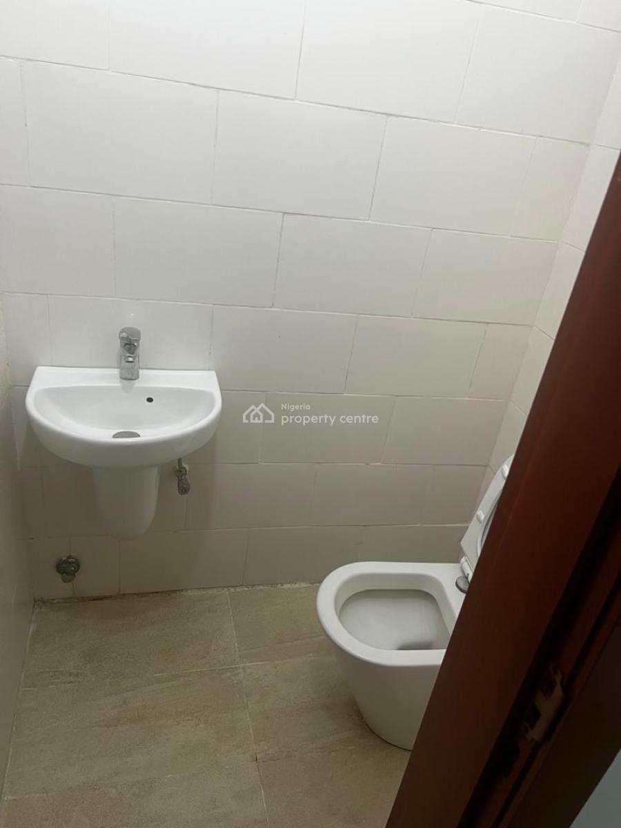 4 Bedroom Semi Detached  with Bq Facing The Road, Osapa, Lekki, Lagos, Flat / Apartment for Sale