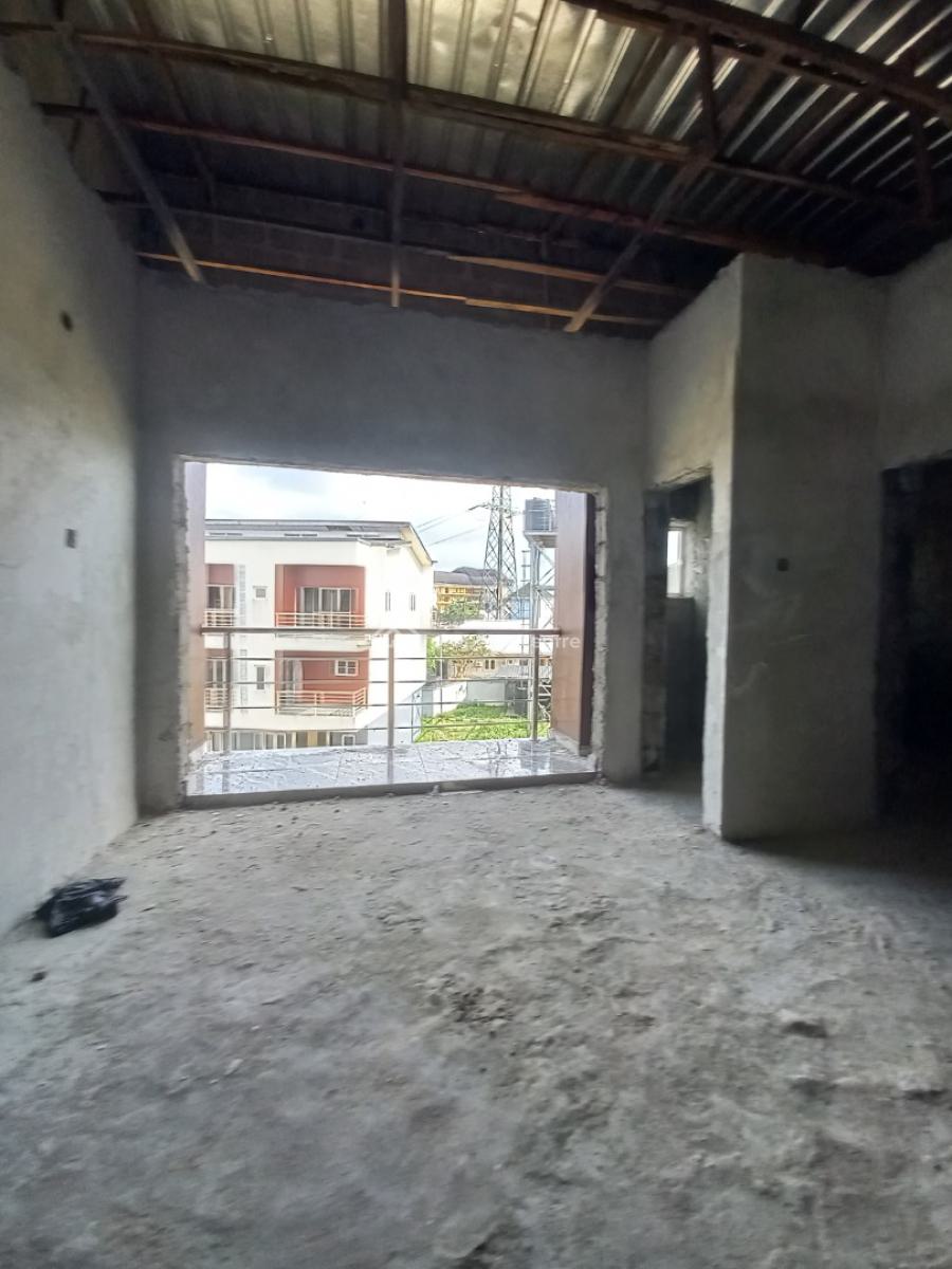 Newly Built 2 Bedroom Apartments, Off G.u Akeh Road, Eliozu, Port Harcourt, Rivers, Block of Flats for Sale