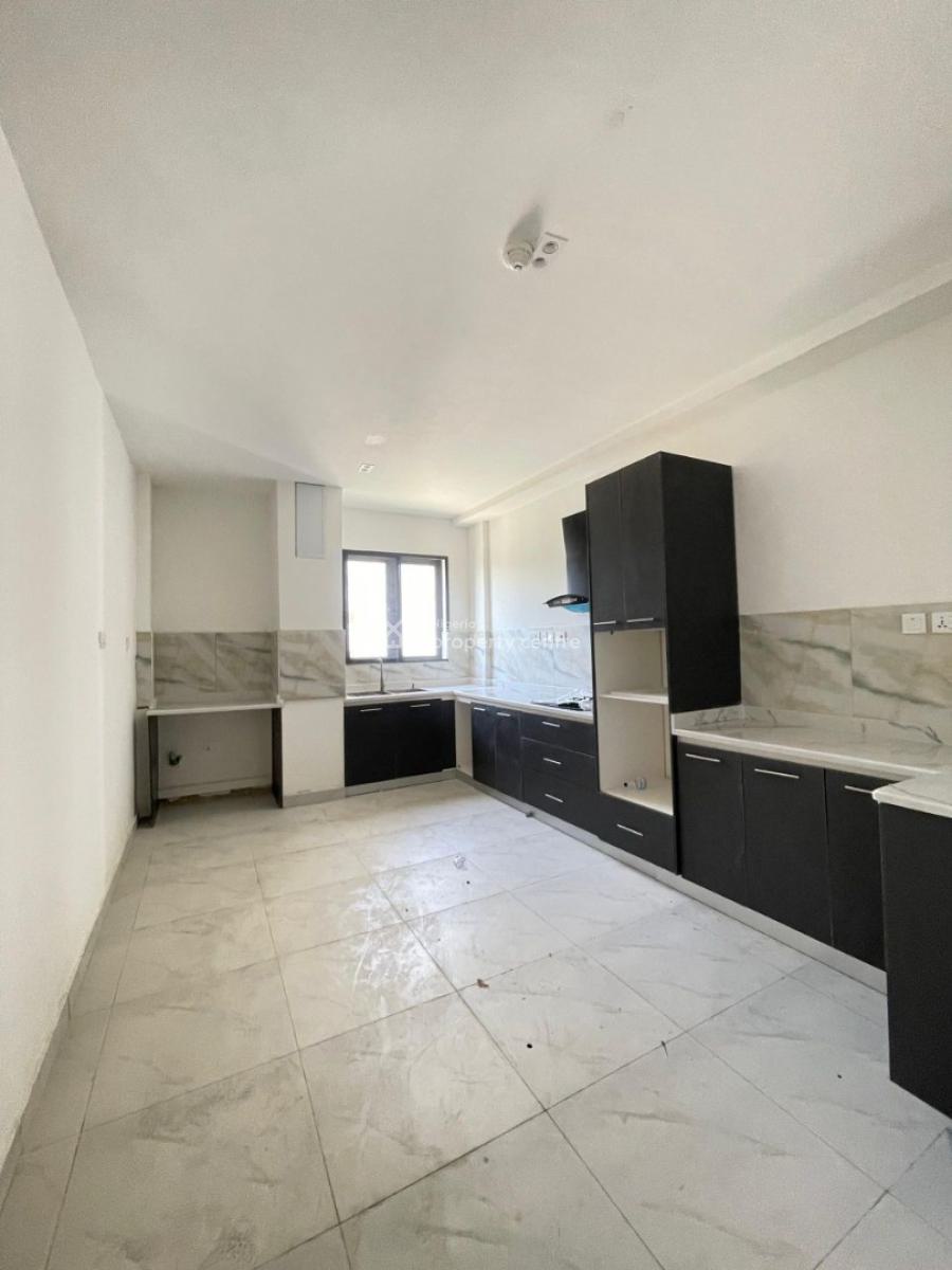 ️amazingly Built 3 Bedroom Apartment with Elevator, Gym, Swimming Pool, Ikate, Ikate Elegushi, Lekki, Lagos, Block of Flats for Sale