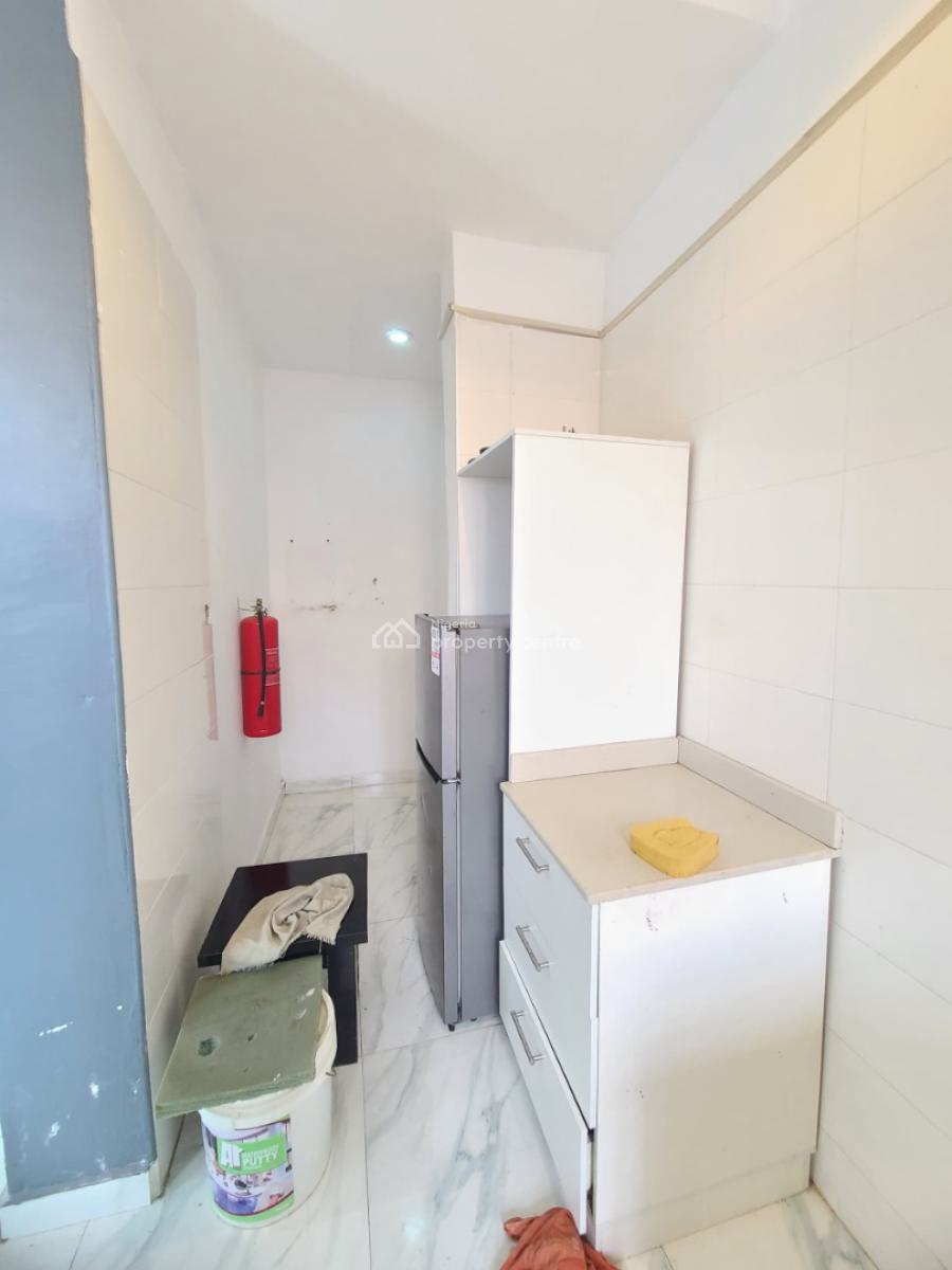 Massive and Standard 2bedroom Flat, Ologolo, Lekki, Lagos, Flat / Apartment for Sale