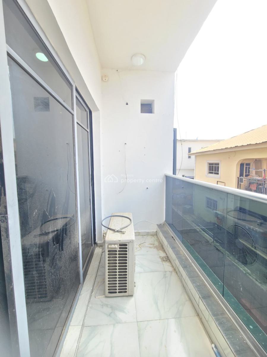Massive and Standard 2bedroom Flat, Ologolo, Lekki, Lagos, Flat / Apartment for Sale