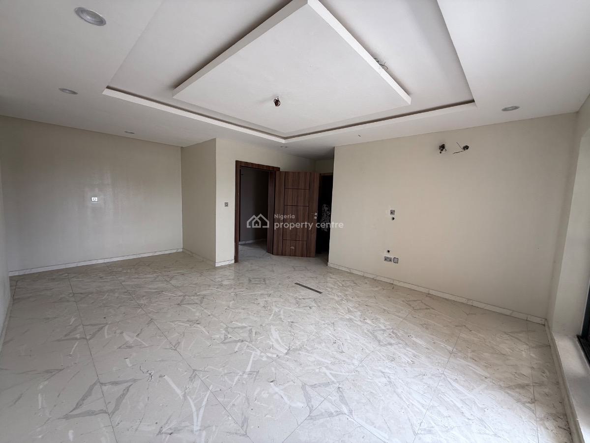 Serviced and Massive 3 Bedroom Flat with Gym for Distress, Behind Rain Oil Petrol Stattion Abijo, Abijo, Lekki, Lagos, Block of Flats for Sale