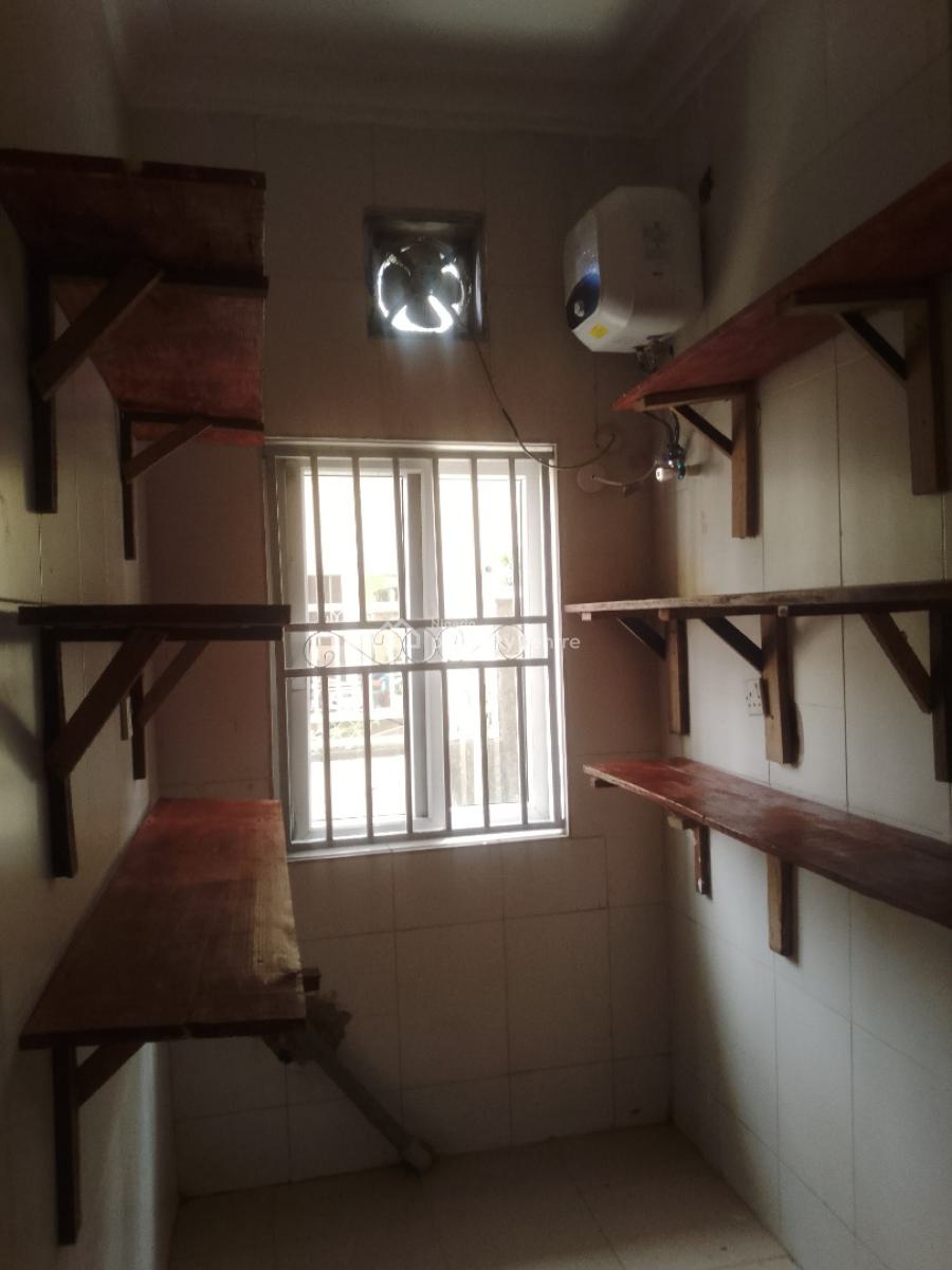 Spacious 4 Bedroom Detached with Bq, Crown Estate, Sangotedo, Ajah, Lagos, Detached Duplex for Rent