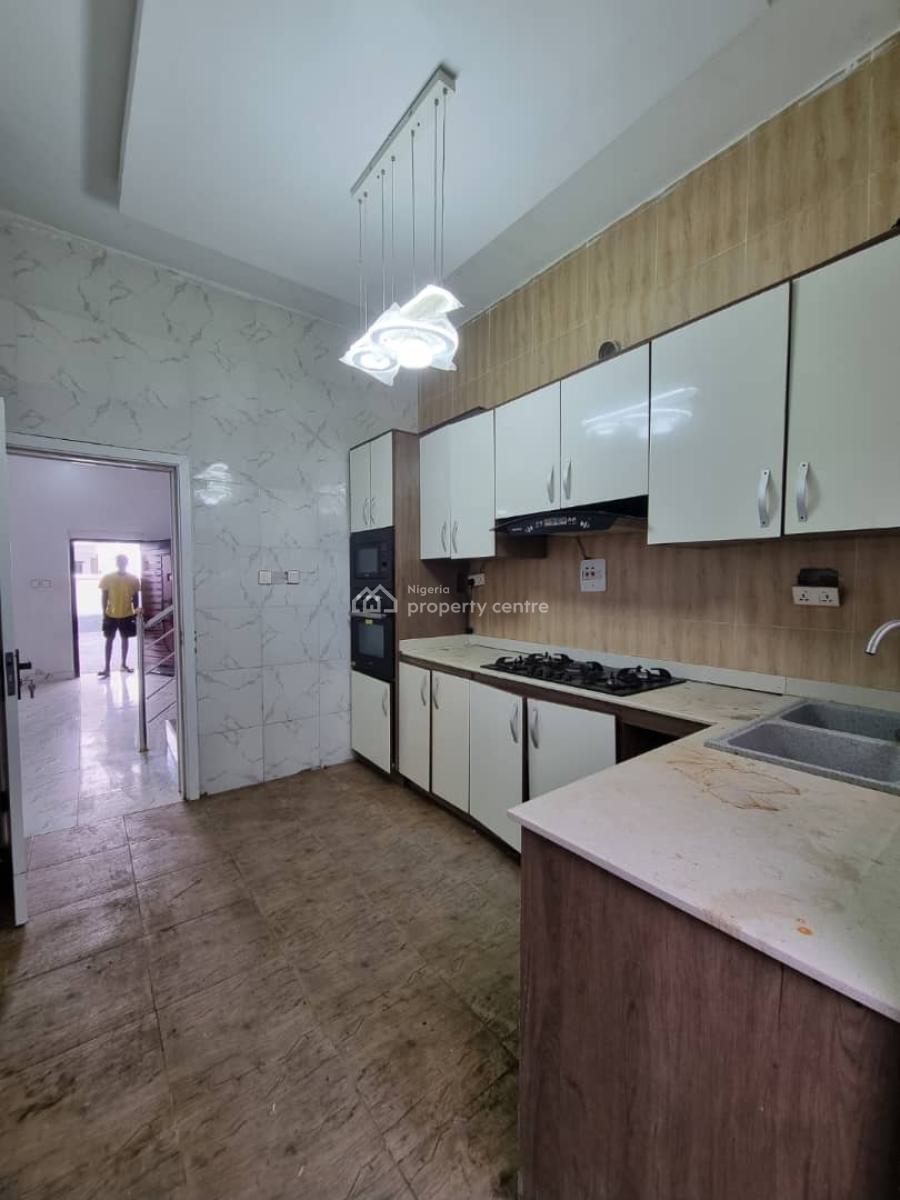 Serviced 4 Bedroom Terrace Duplex, Ikota, Lekki, Lagos, Terraced Duplex for Sale