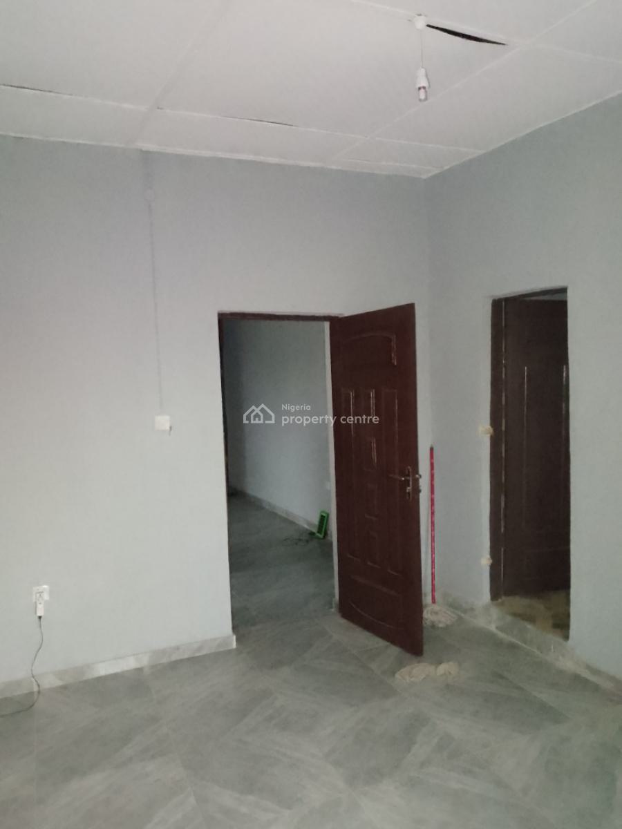 Massive 2 Bedroom Flat Upstairs, Desa Off Balogun Quarteres Estate, Onosa, Ibeju Lekki, Lagos, Flat / Apartment for Rent