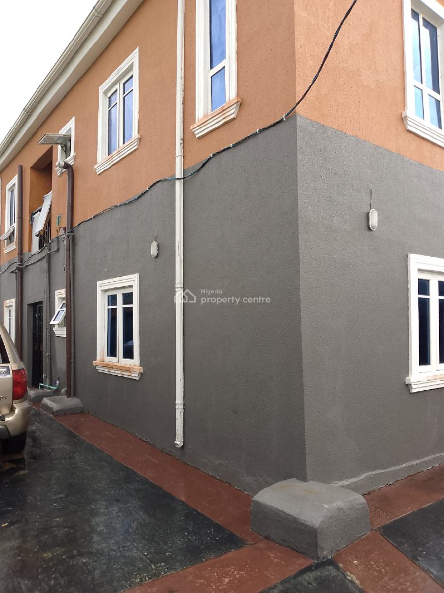 Massive 2 Bedroom Flat Upstairs, Desa Off Balogun Quarteres Estate, Onosa, Ibeju Lekki, Lagos, Flat / Apartment for Rent