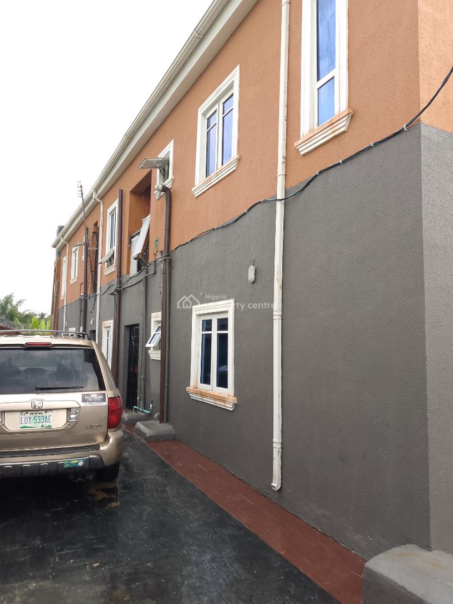 Massive 2 Bedroom Flat Upstairs, Desa Off Balogun Quarteres Estate, Onosa, Ibeju Lekki, Lagos, Flat / Apartment for Rent