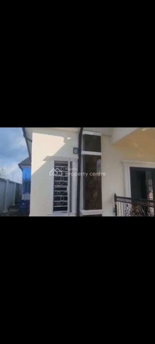 4 Bedroom Apartment with Security House, Irete, Owerri West, Imo, Flat / Apartment for Sale