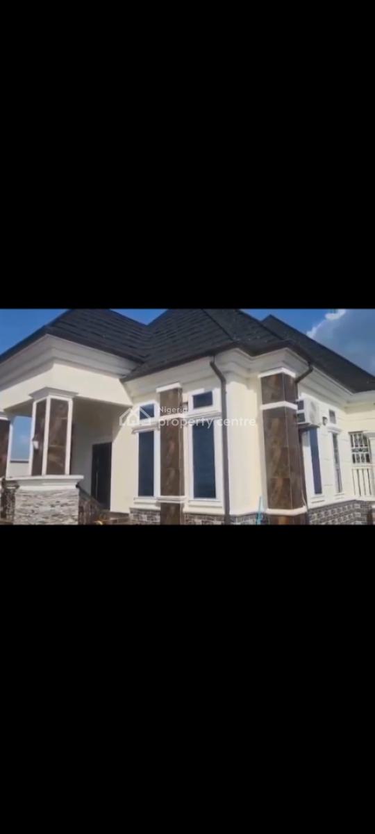 4 Bedroom Apartment with Security House, Irete, Owerri West, Imo, Flat / Apartment for Sale