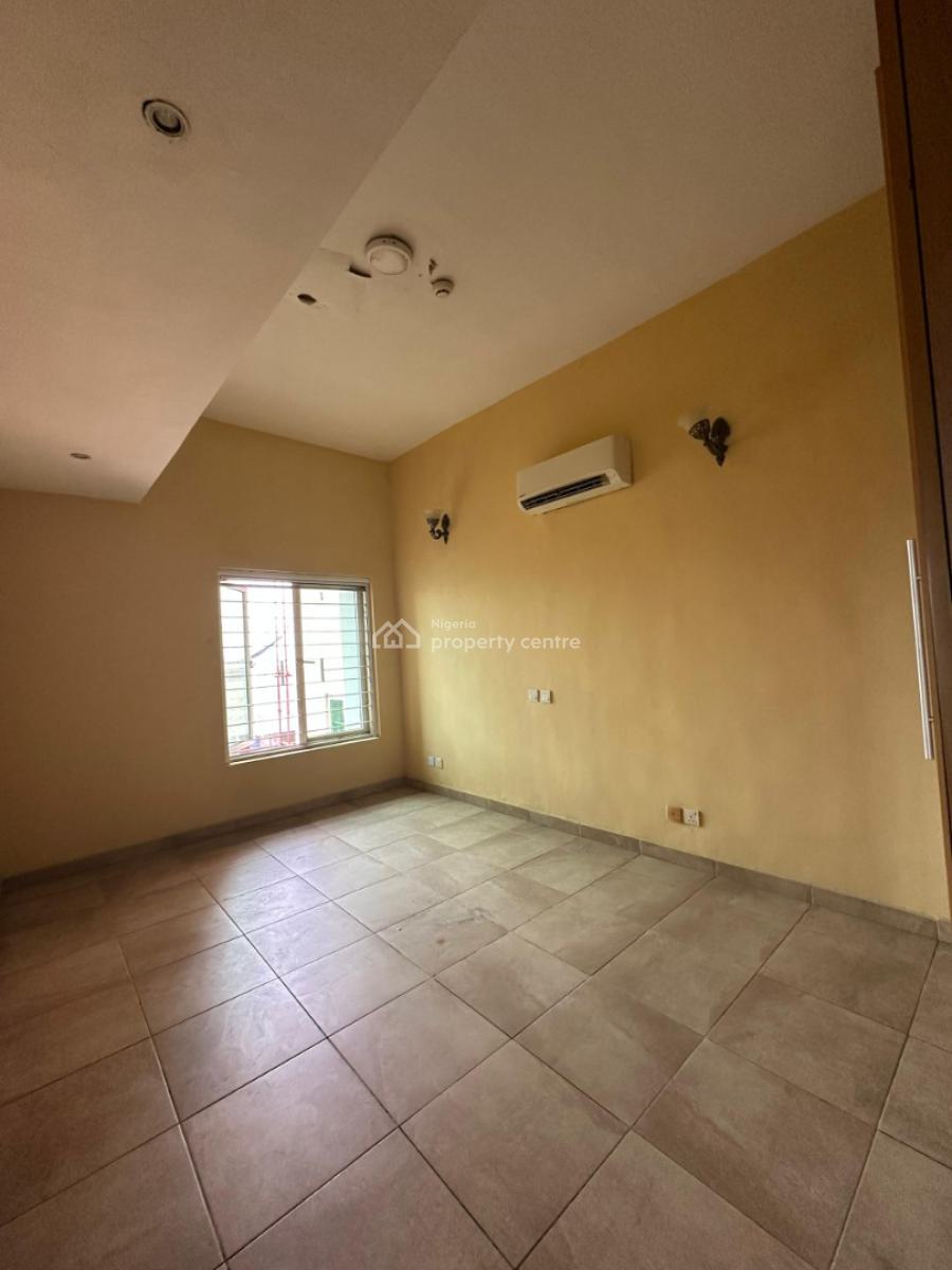 Lovely Serviced 3 Bedroom Flat with a Room Bq, Off Bourdillon Road, Old Ikoyi, Ikoyi, Lagos, Flat / Apartment for Rent