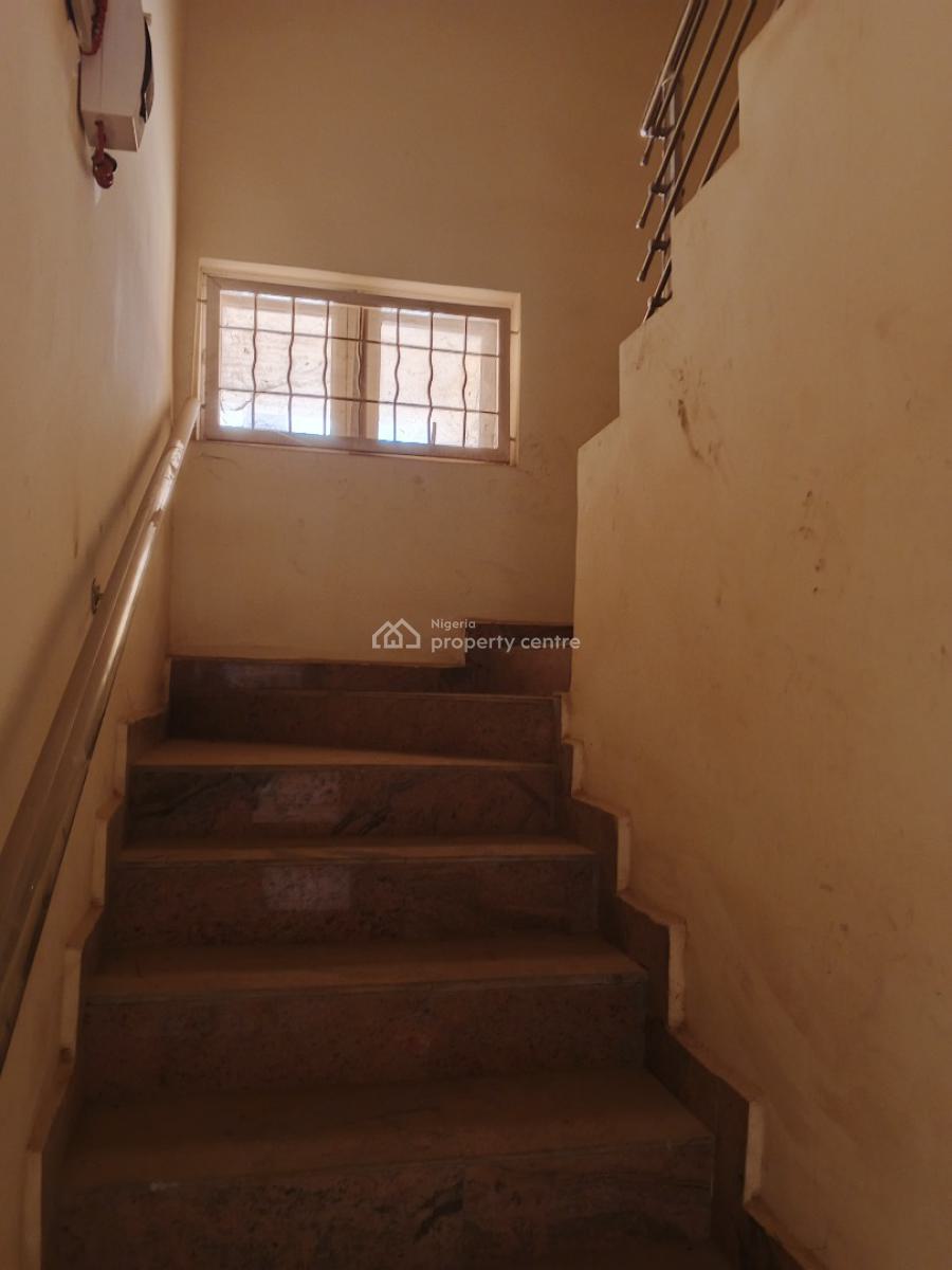Luxury 4 Bedroom Terrace Duplex with Bq, Tipper Garage, Jahi, Abuja, Terraced Duplex for Sale