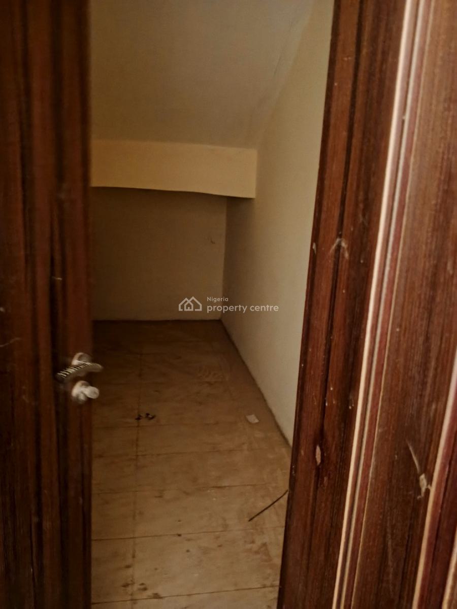 Luxury 4 Bedroom Terrace Duplex with Bq, Tipper Garage, Jahi, Abuja, Terraced Duplex for Sale